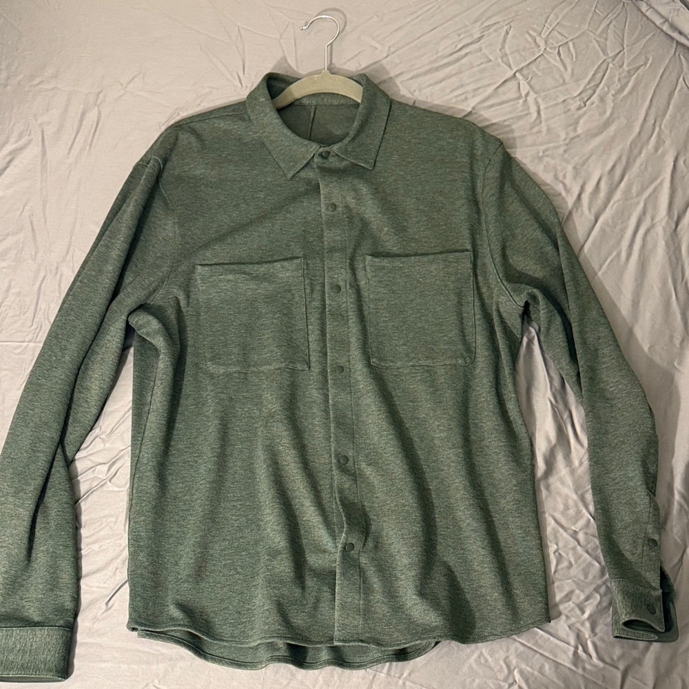 lululemon athletica Heathered Sage Green Casual Button-Down Shirt